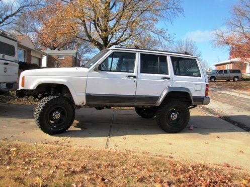 Finished with 4.5" Rough Country Lift.