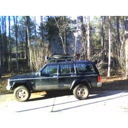 side veiw of jeep with 3 inch