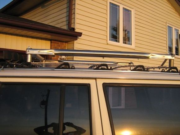 Side view, more bracing to come.