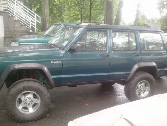 with Rough country 4.5" lift