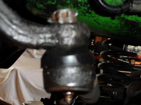 Drag link to pitman arm -  I cut this one down about 1/4 inch