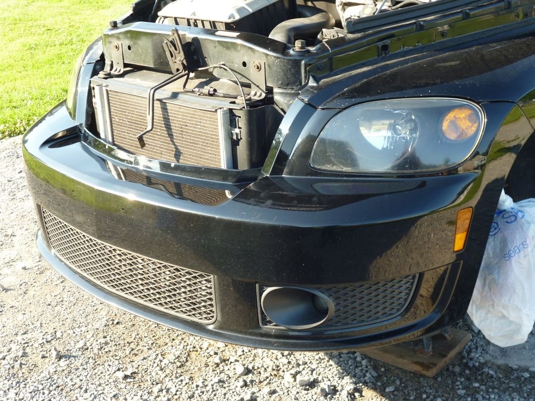 Exterior Body Parts - SS Front Bumper Skin - Used - 2006 to 2011 Chevrolet HHR - New Springfield, OH 44443, United States