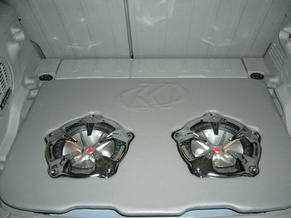Kicker box1