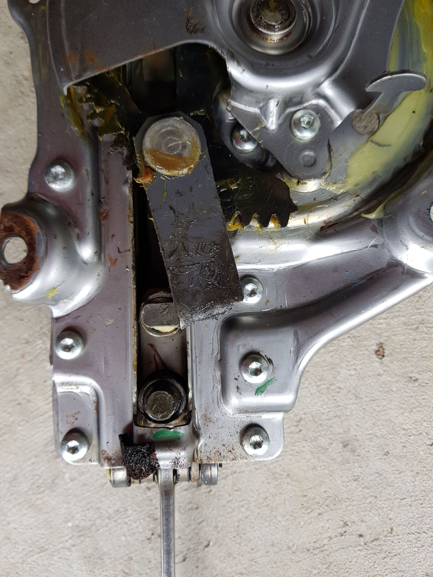 Power Liftgate Feature Not Working Not Even Beeping ClubLexus