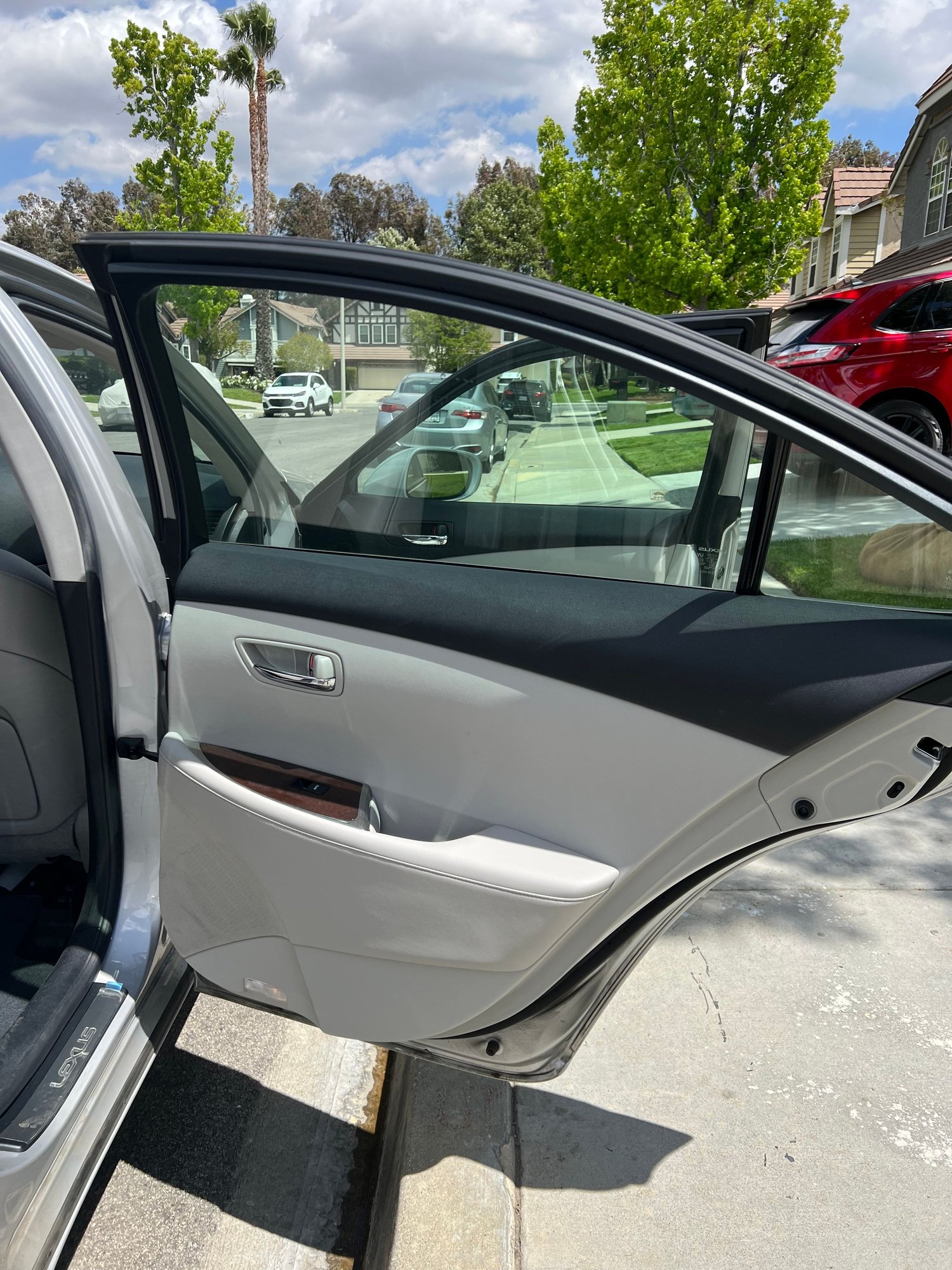 2010 Lexus ES350 - 2010 Lexus Es350 Socal - Used - VIN JTHBK1EG9A2357230 - 89,999 Miles - 6 cyl - 2WD - Automatic - Sedan - Silver - San Bernardino/santa Clarita, CA 91351, United States