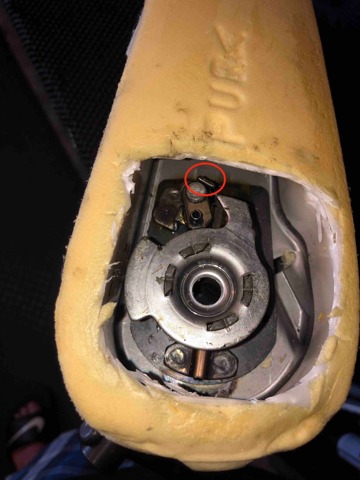 Broken Arm Rest Mechanism ClubLexus Lexus Forum Discussion