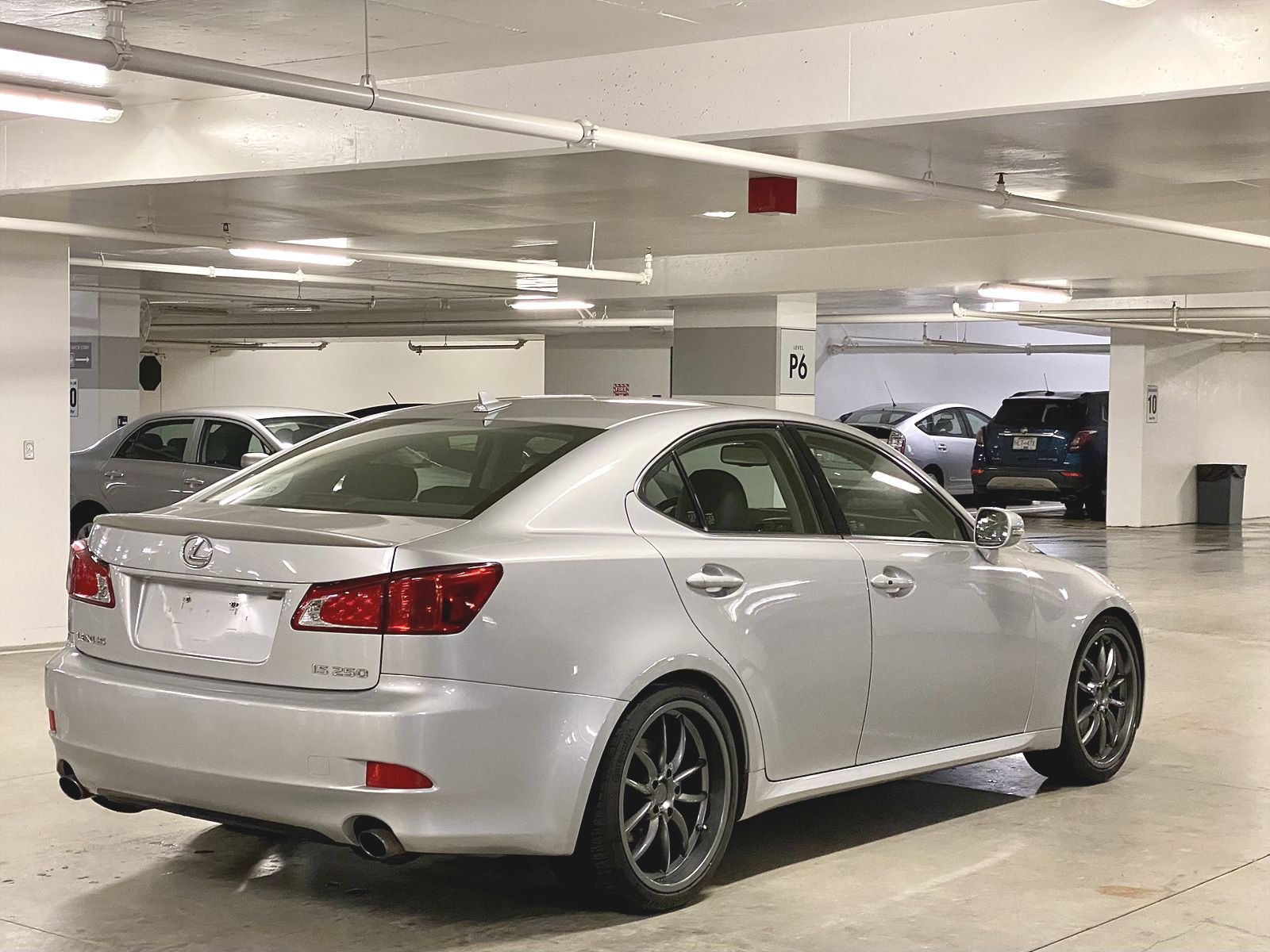 2009 Lexus IS250 - 2009 is250 rwd - Used - VIN JTHBK262X92093794 - 93,500 Miles - 6 cyl - 2WD - Automatic - Sedan - Silver - Burnaby, BC V5C0K4, Canada