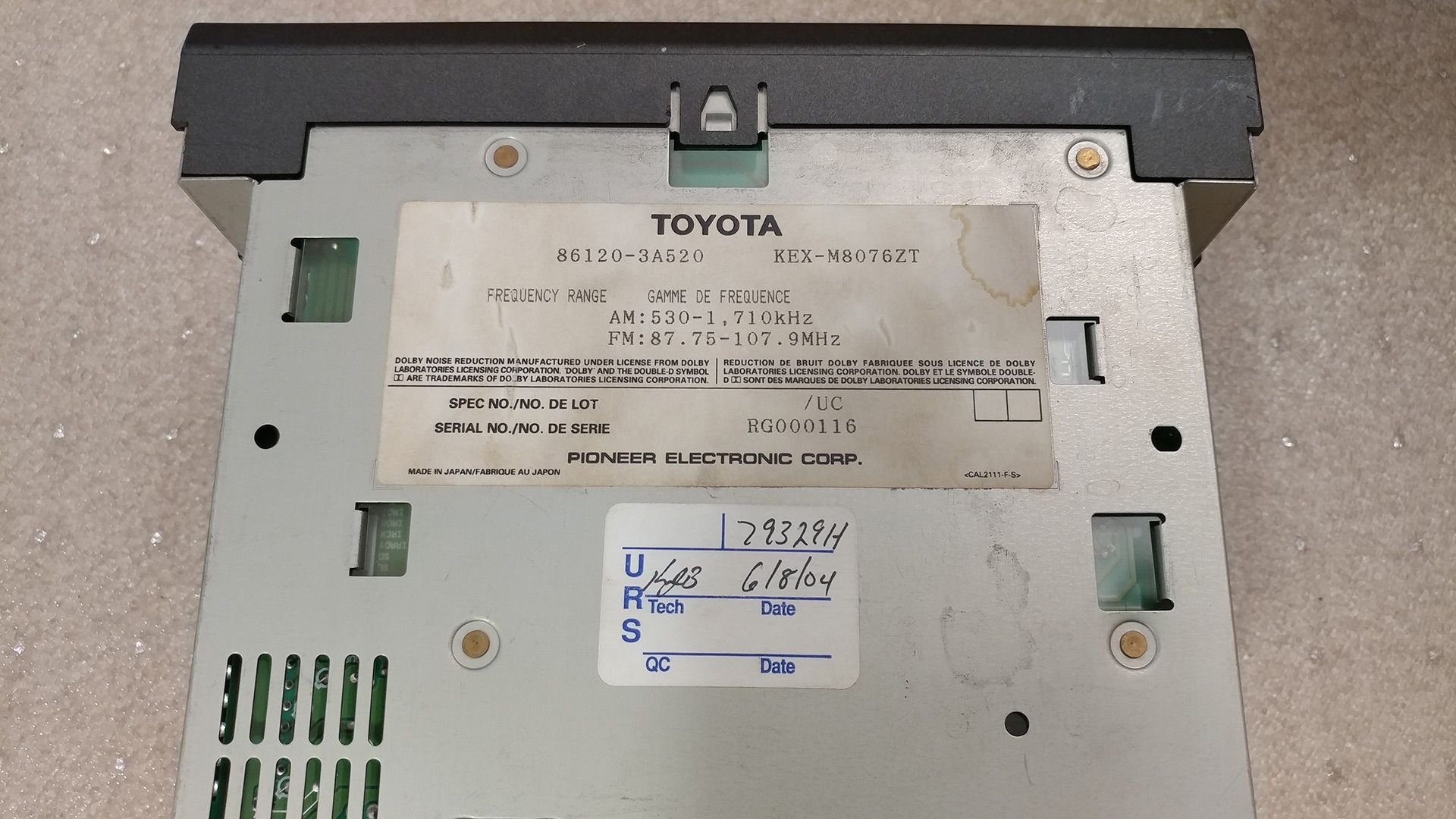 Audio Video/Electronics - 1998-2000 Lexus GS300/400 Pioneer head unit with aux mod - Used - 1998 to 2000 Lexus GS300 - 1998 to 2000 Lexus GS400 - Atlanta, GA 30345, United States