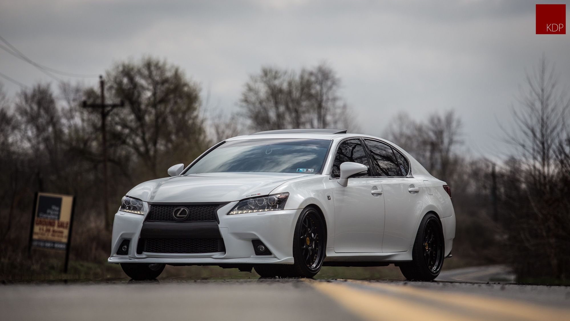 Lexus GS 350 на телефон