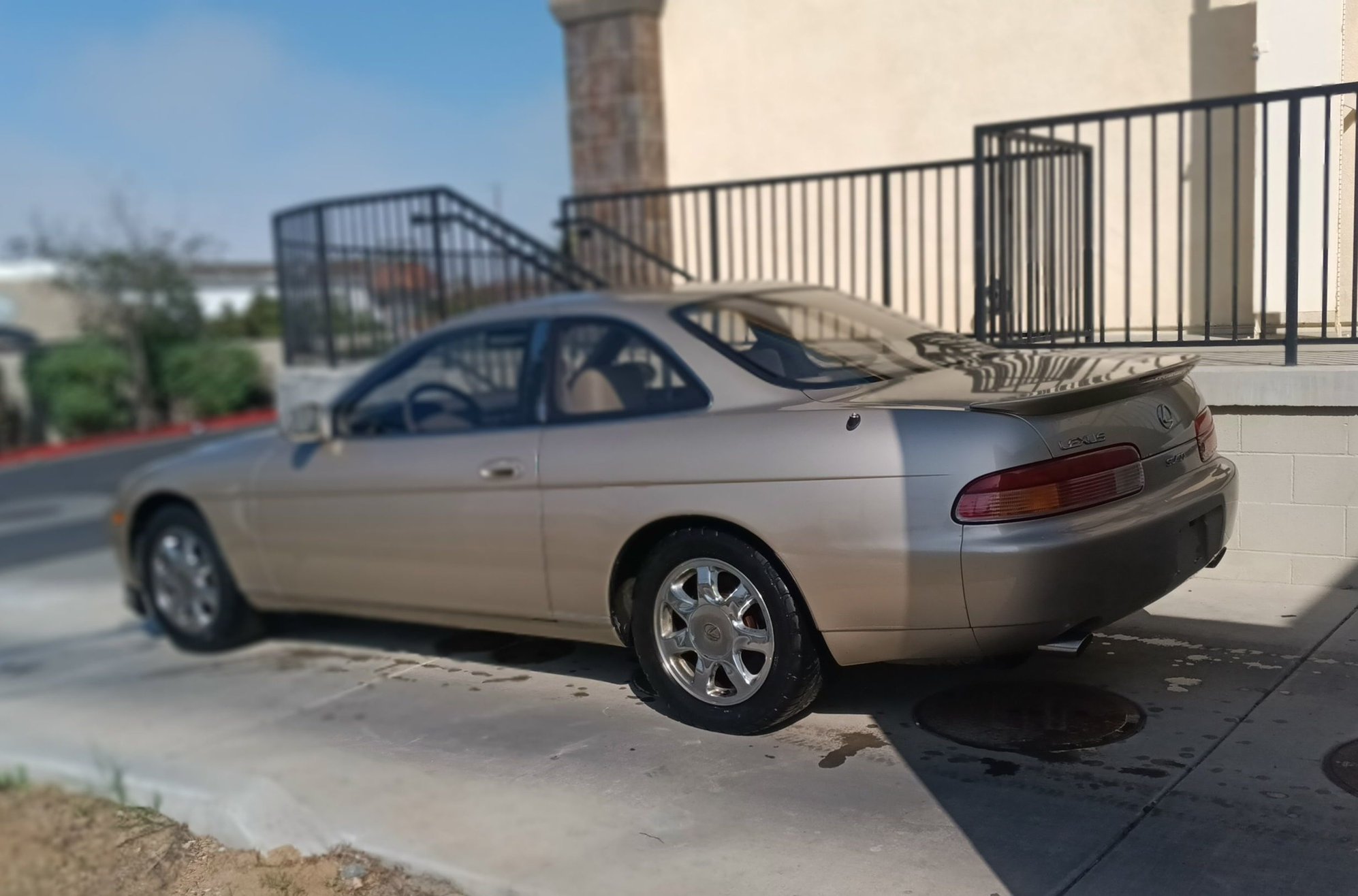 1995 Lexus SC400 - 1995 Lexus SC400 - Used - VIN JT8UZ30C3S0046796 - 107,600 Miles - 8 cyl - 2WD - Automatic - Coupe - Beige - San Diego, CA 91932, United States