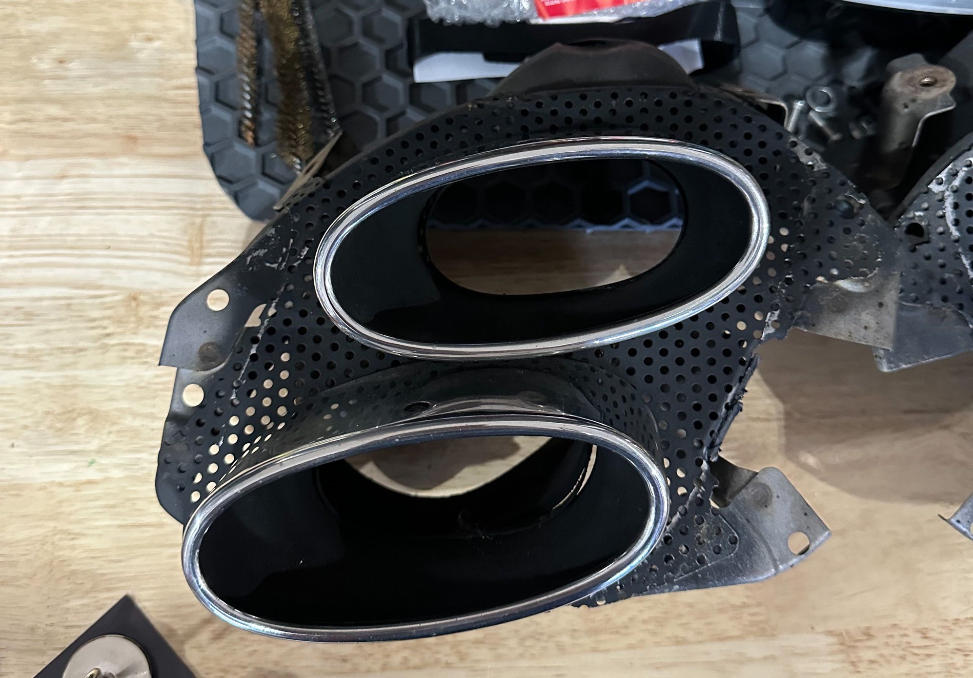 Engine - Exhaust - OEM ISF quad exhaust tips - Used - -1 to 2025  All Models - Wadsworth, OH 44281, United States