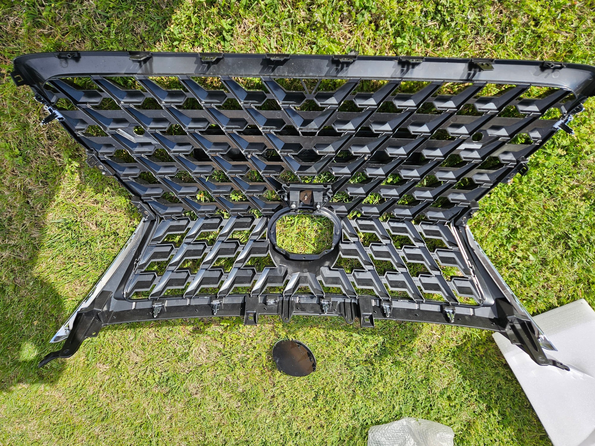Miscellaneous - 2020 gx 460 grill for model years 2014- 2019 - Used - 2014 to 2019 Lexus GX460 - Antioch, TN 37013, United States