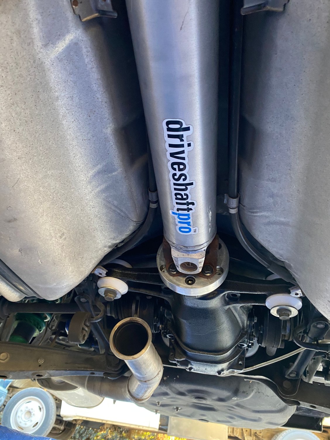 No more two piece steel drive shaft. One piece aluminum!