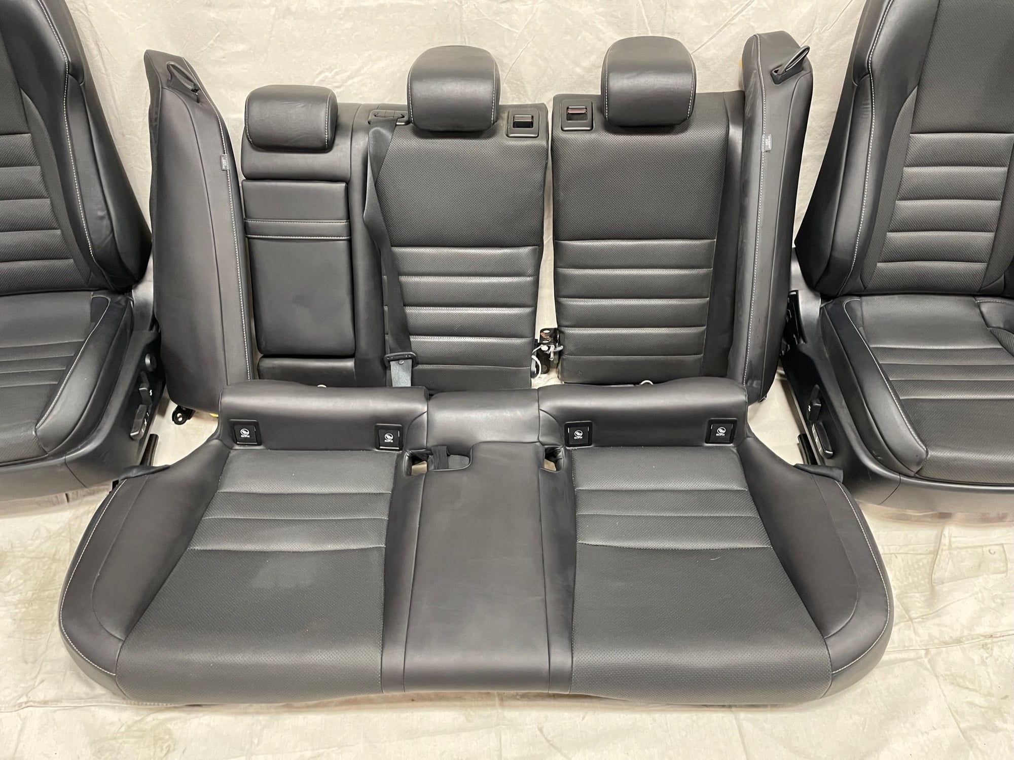 Interior/Upholstery - 2014-2020 Lexus 3 IS Black F Sport Interior Set - Used - 2014 to 2020 Lexus IS - Arlington Heights, IL 60004, United States
