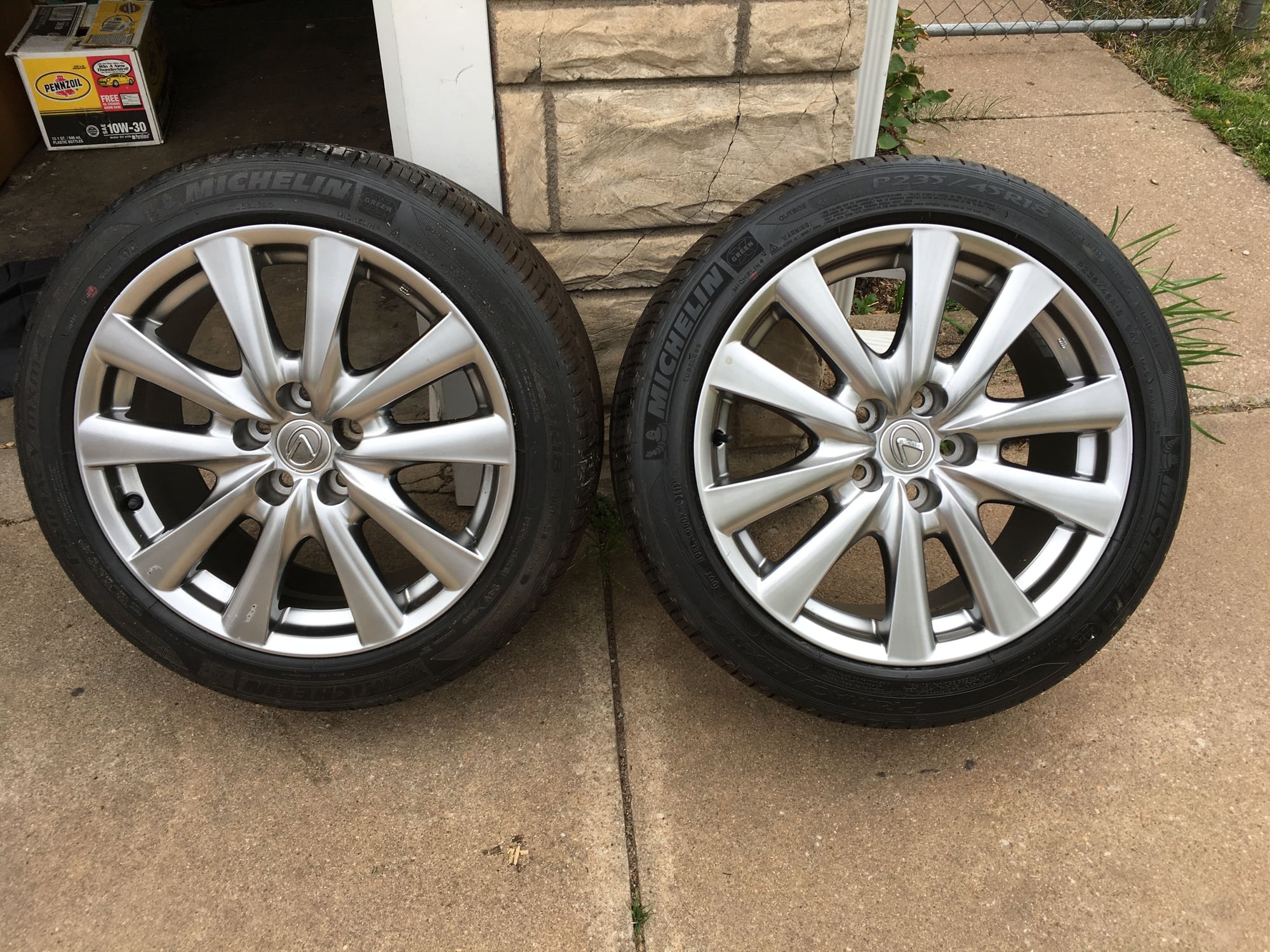 Wheels and Tires/Axles - ISO F  Sport Wheels With or Without Tires - New or Used - 2007 to 2011 Lexus GS350 - Wichita, KS 67216, United States