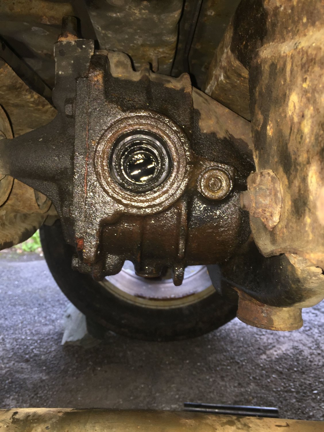 Rear diff axle oil leak ClubLexus Lexus Forum Discussion