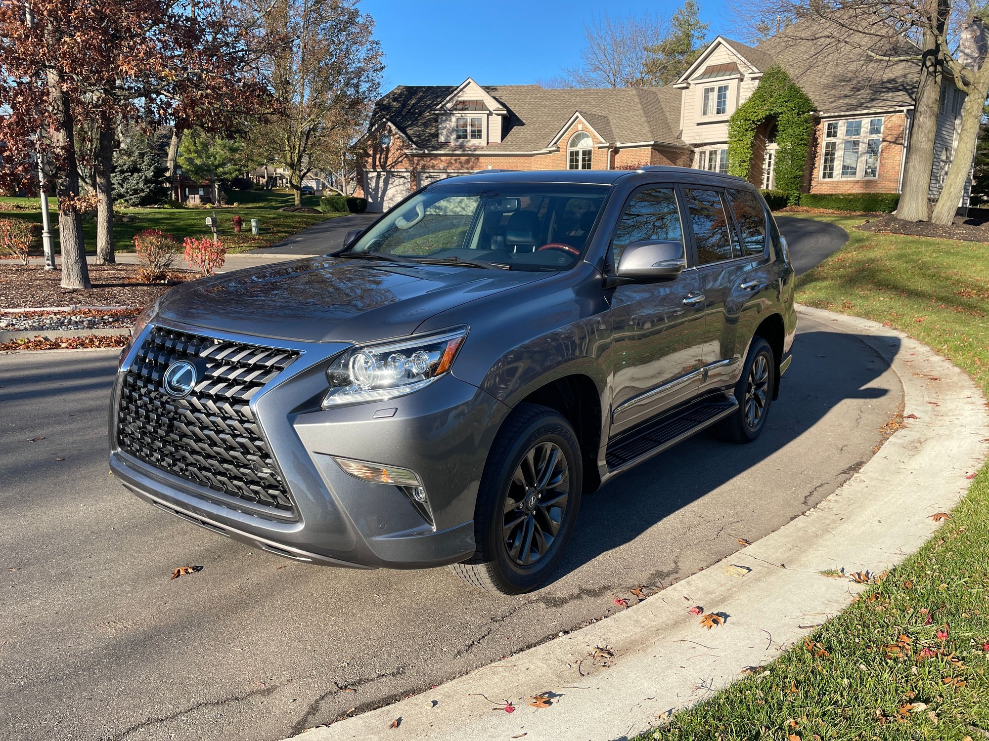 2015 Lexus GX460 - 2015 Lexus GX460 Premium w/ upgrades! - Used - VIN JTJBM7FX5F5511887 - 89,000 Miles - 8 cyl - 4WD - Automatic - SUV - Gray - Commerce Township, MI 48382, United States