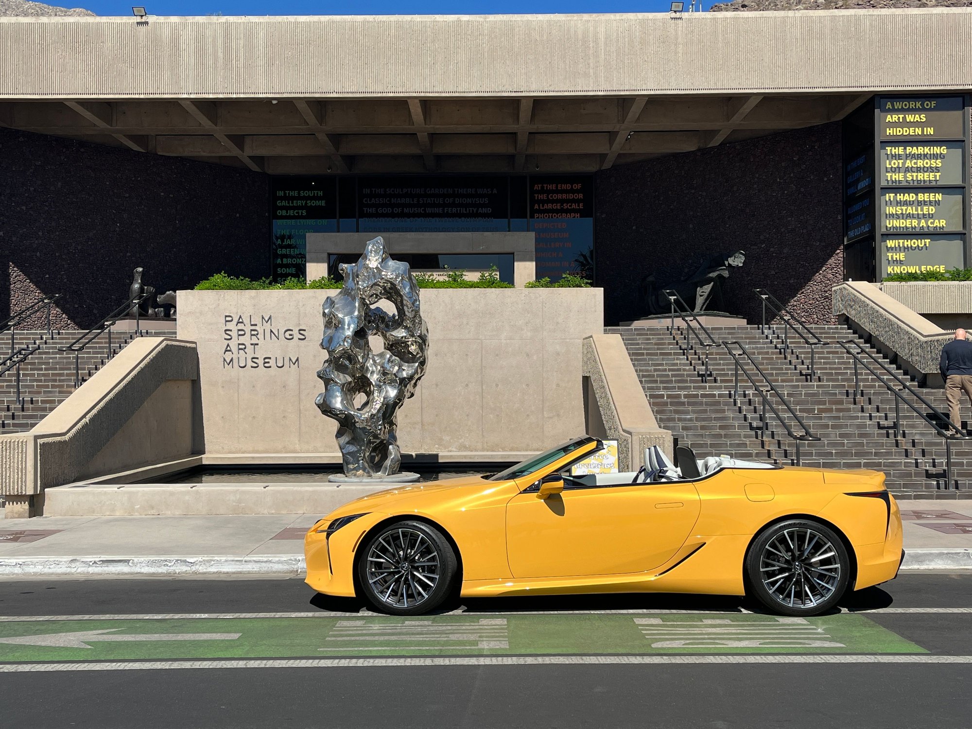 I actually took this picture earlier this year when I was in California but forgot I had it. I don't believe I posted it before, but if I did, my apology, well, not really. Driving  in top down weather in the desert (October to May)  is absolutely fantastic.
