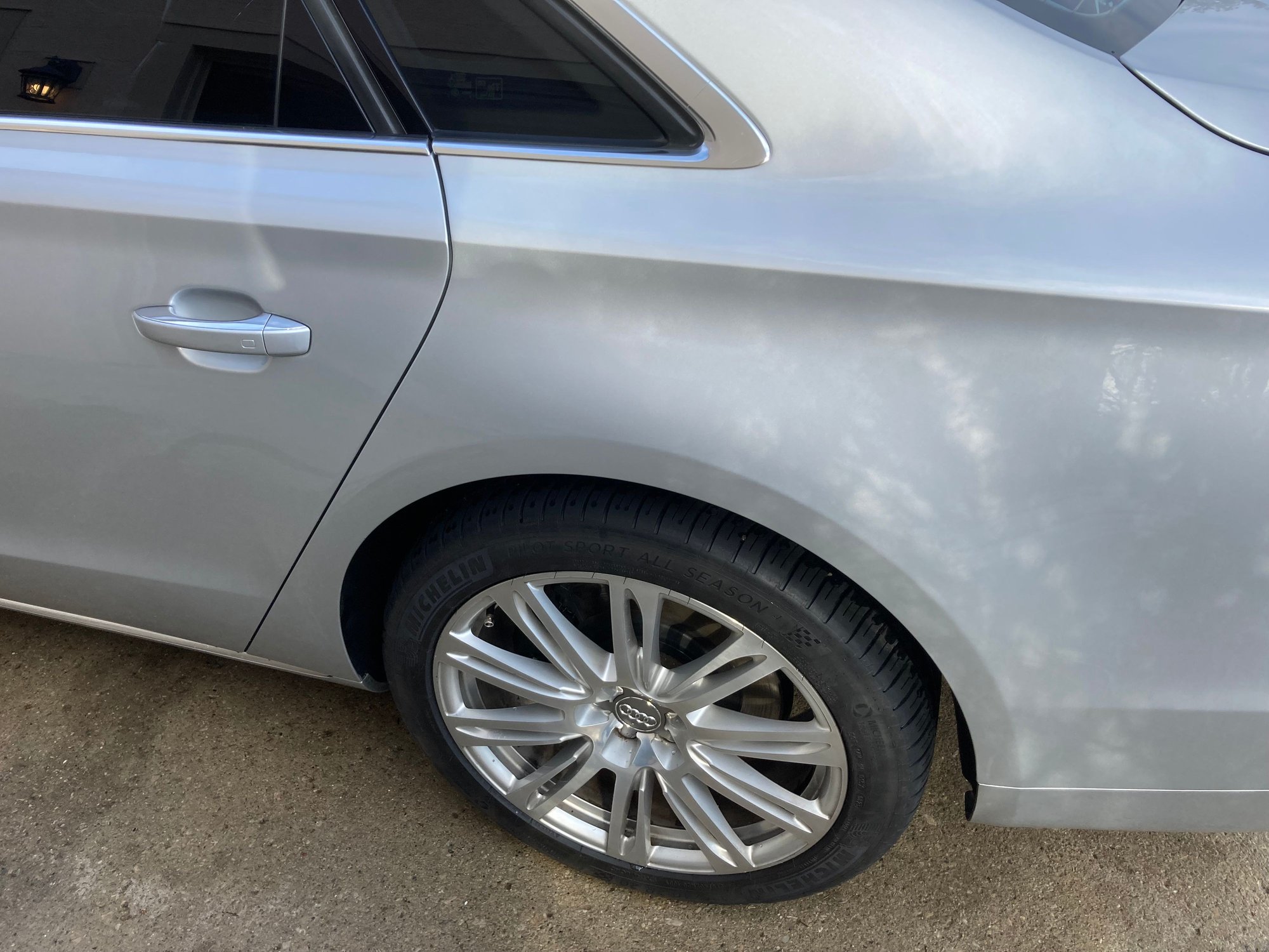 This is a single pass, foam and rinse only zero contact wash