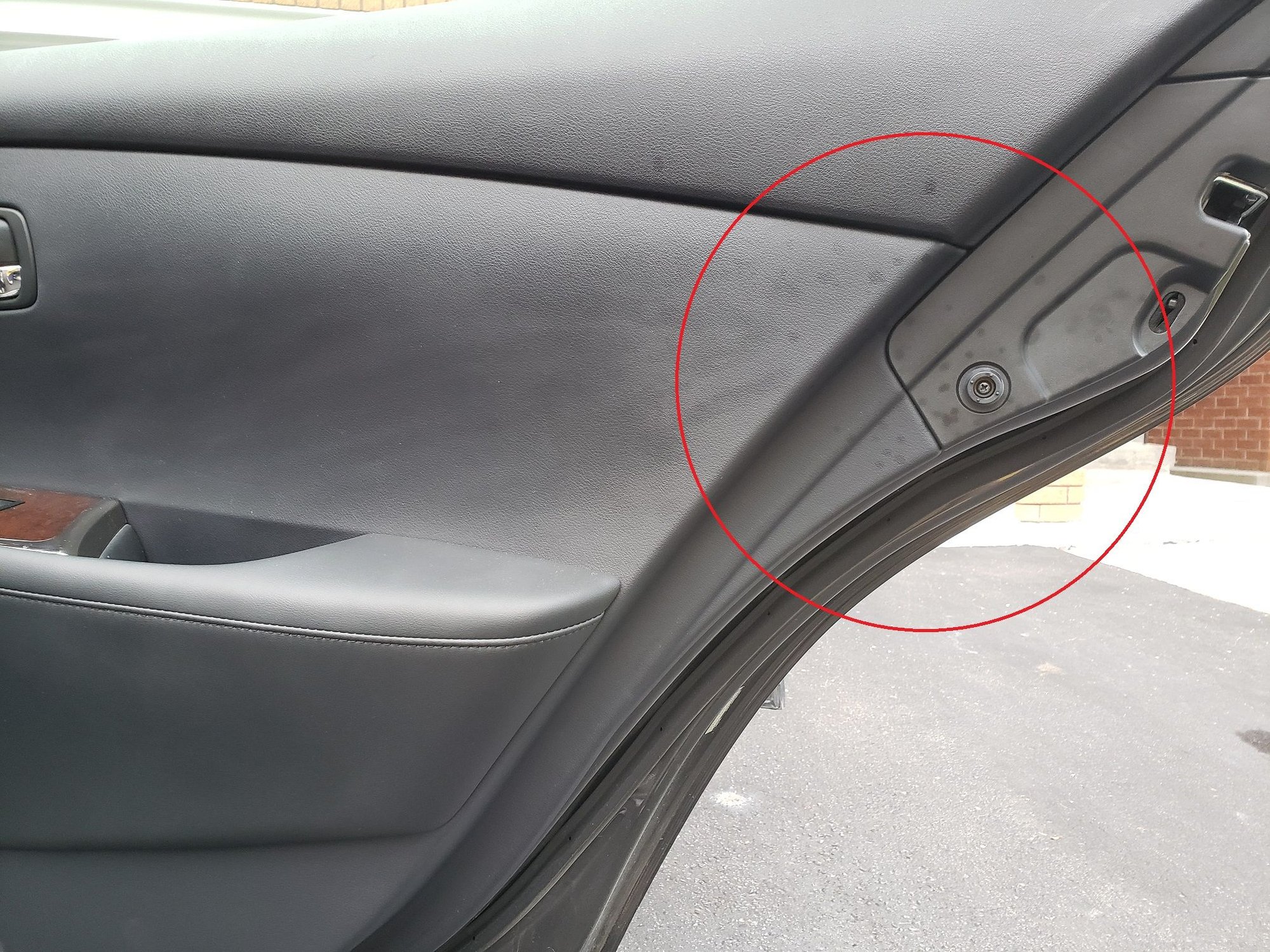 Stain spots on passengerside door ClubLexus Lexus Forum Discussion