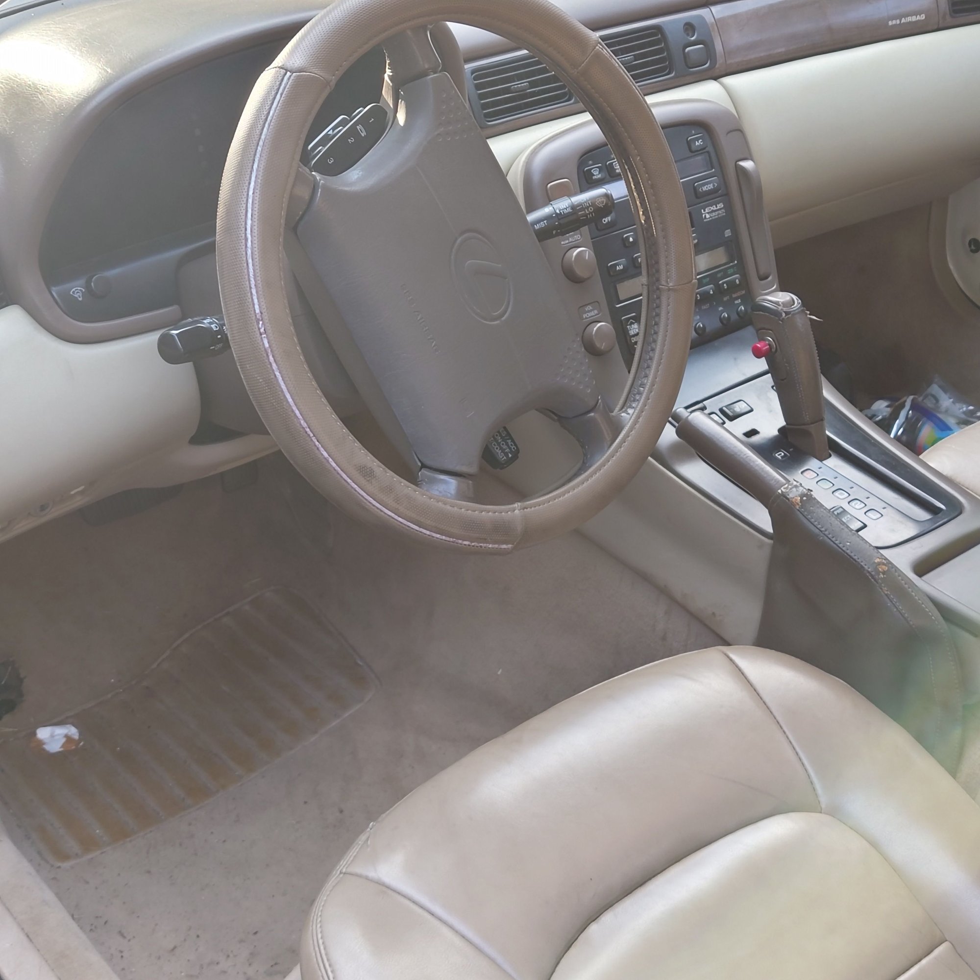 1996 Lexus SC400 - 96 Lexus SC400 in Connecticut - Used - VIN JT8CH32Y3T0051800 - 8 cyl - 2WD - Automatic - Coupe - White - Waterbury, CT 06708, United States