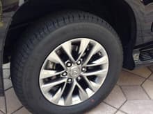 Graphite rims and Michelin tires
