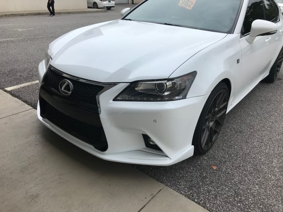 Front bumper lip protector painted 