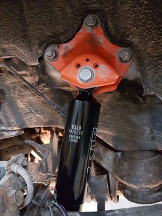 Sexy orange rear absorber shock bracket with new shock and ton of antesease grease...