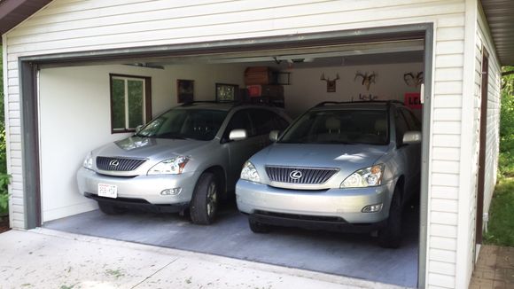 New set of twins, 2005 RX330s