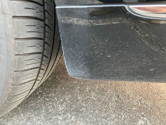 Welp. Gravel dust on the road at 170 kills paint instantly apparently....