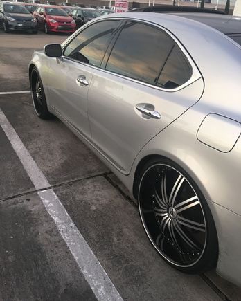 24s tucked no rub or liftt