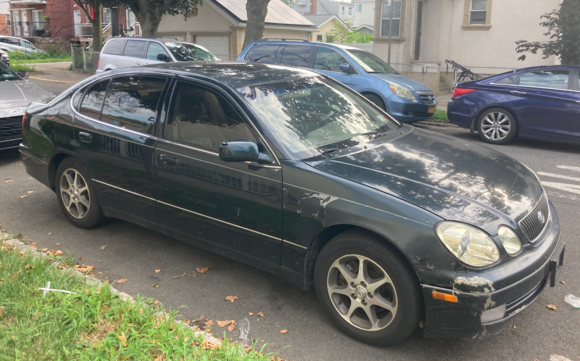 Bought my first GS300 today, '01 with 170k. Definitely needs some work but still runs so smoothly. In need of a lot of wisdom to get all things right.
