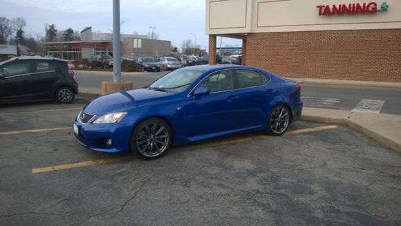 Parking lot pimpin' lol - after a quick wash & detail