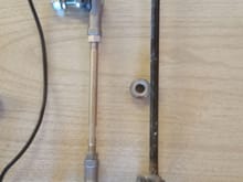 On the left is my new Powergrid adjustable end links.  On the right is the stocker
