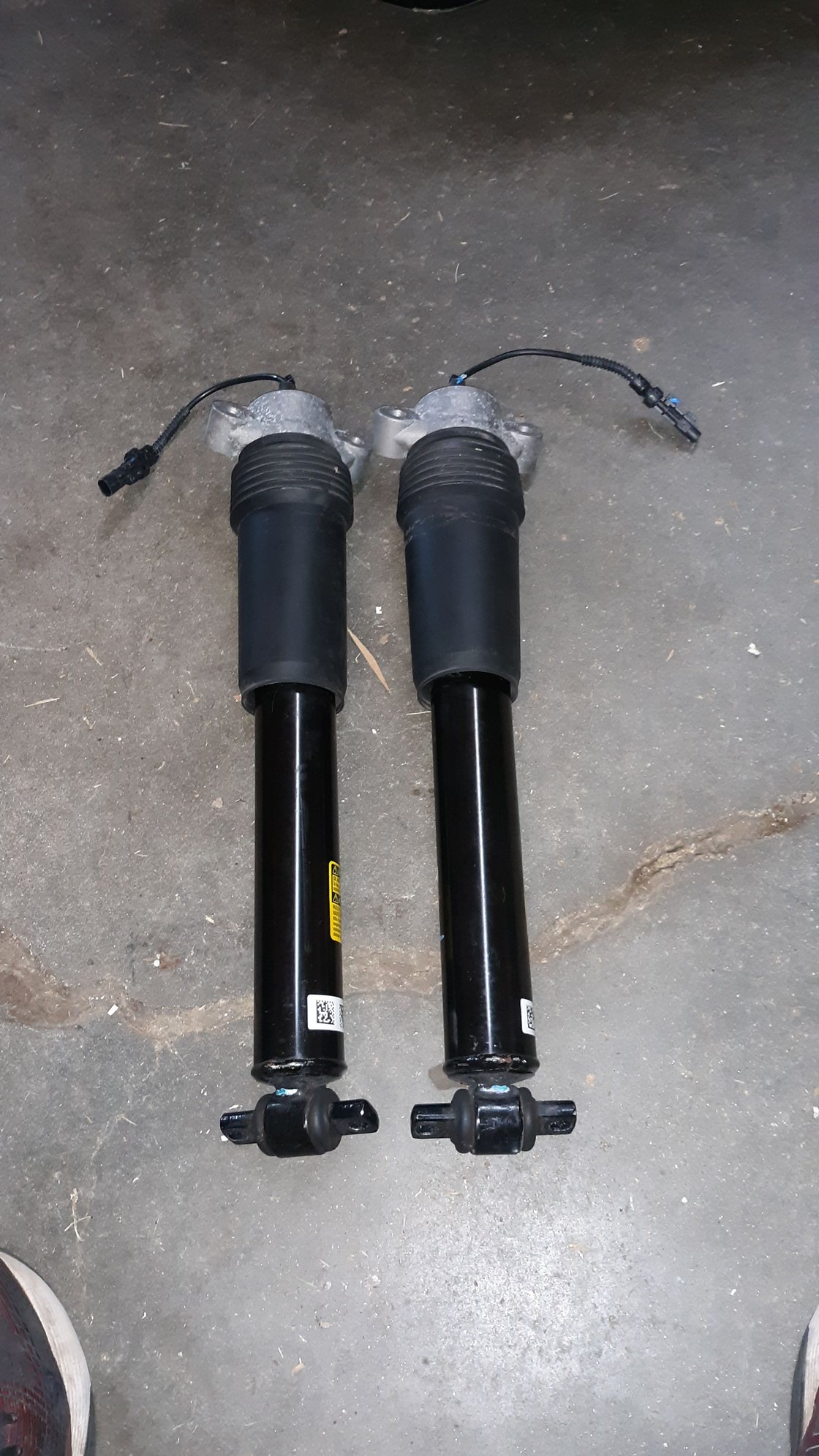 FS (For Sale) 2017 front pair of mag ride shocks CorvetteForum