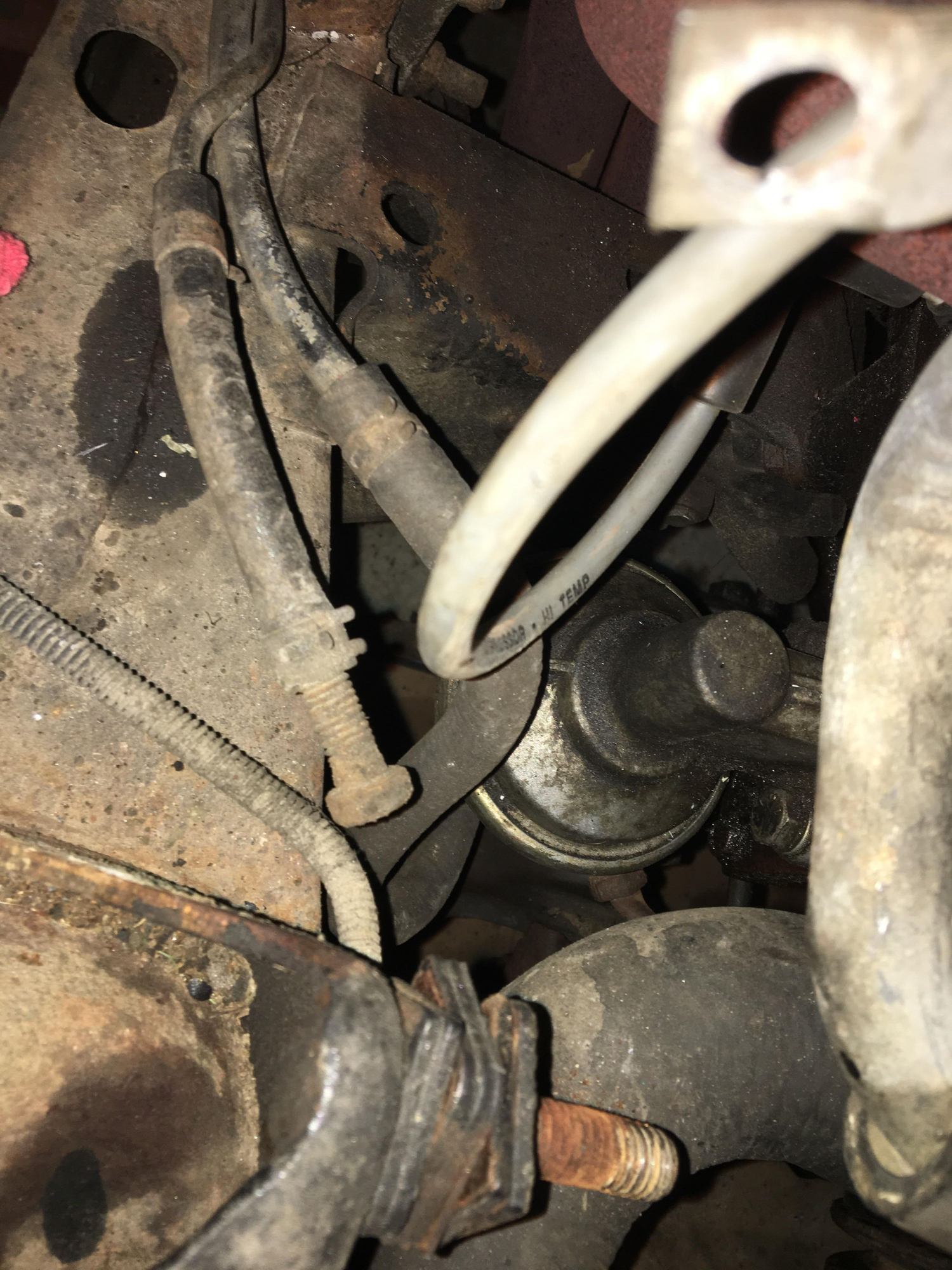 Plugged hose next to fuel line - CorvetteForum - Chevrolet Corvette ...