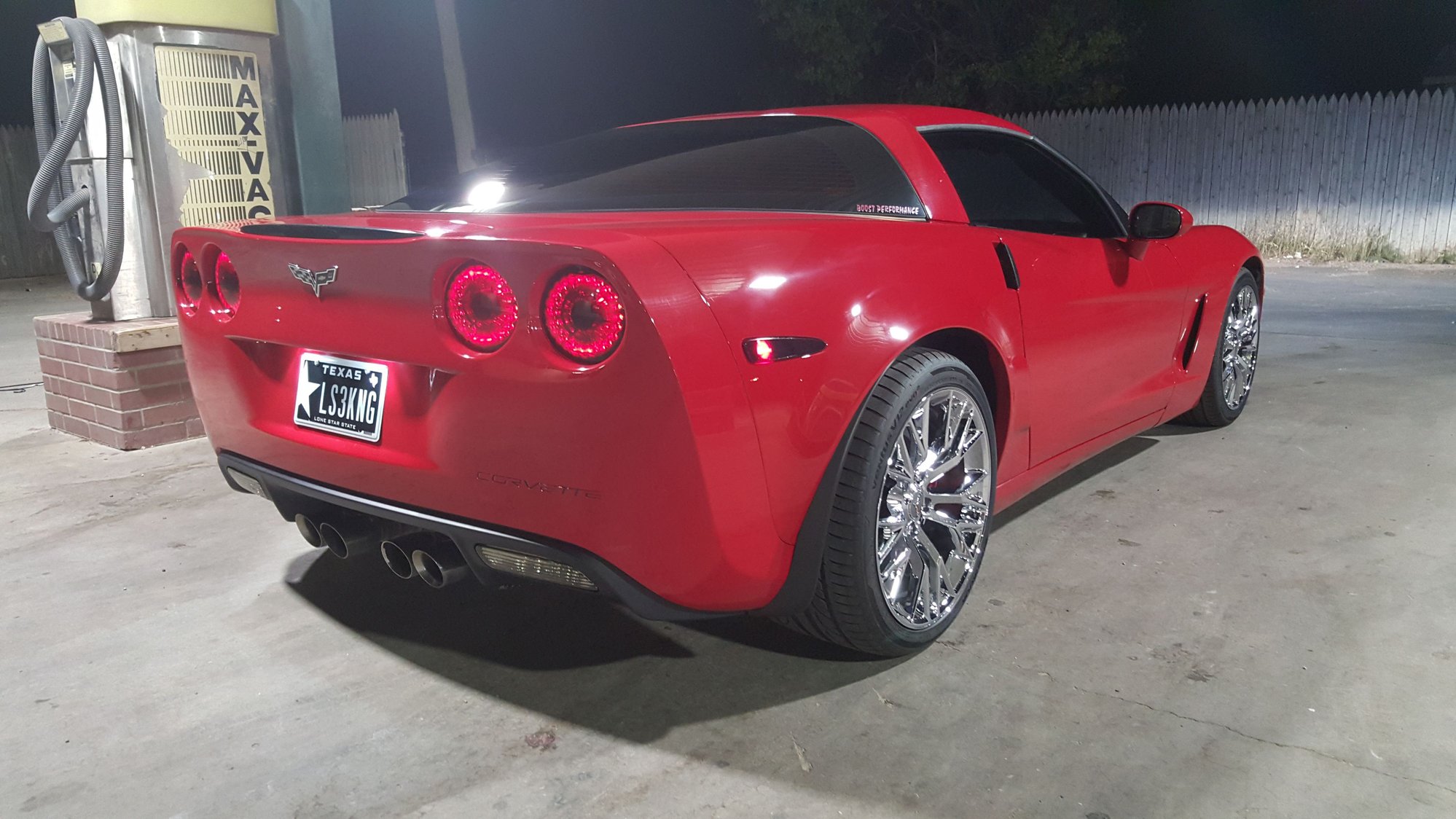 New pics of fenders put on - CorvetteForum - Chevrolet Corvette Forum