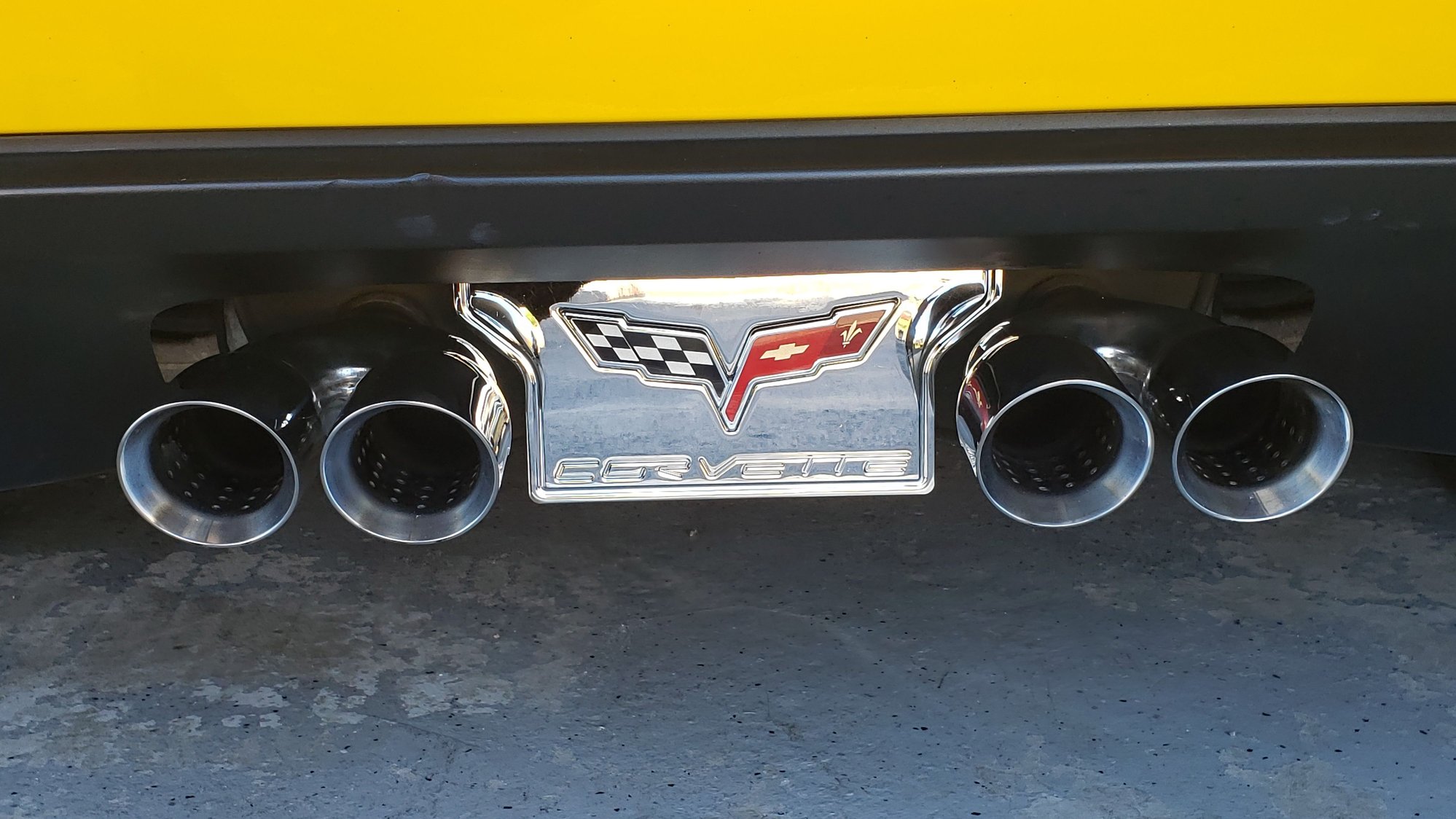 FS (For Sale) Exhaust Plate - Billet Chrome with C6 Logo