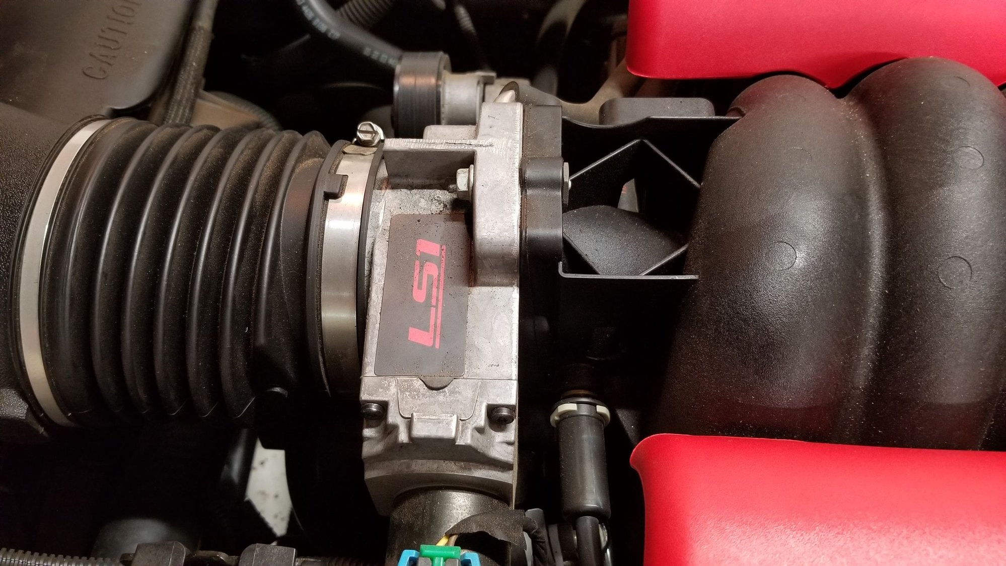 LS1 Sticker on 04 Z06 throttle body? CorvetteForum Chevrolet