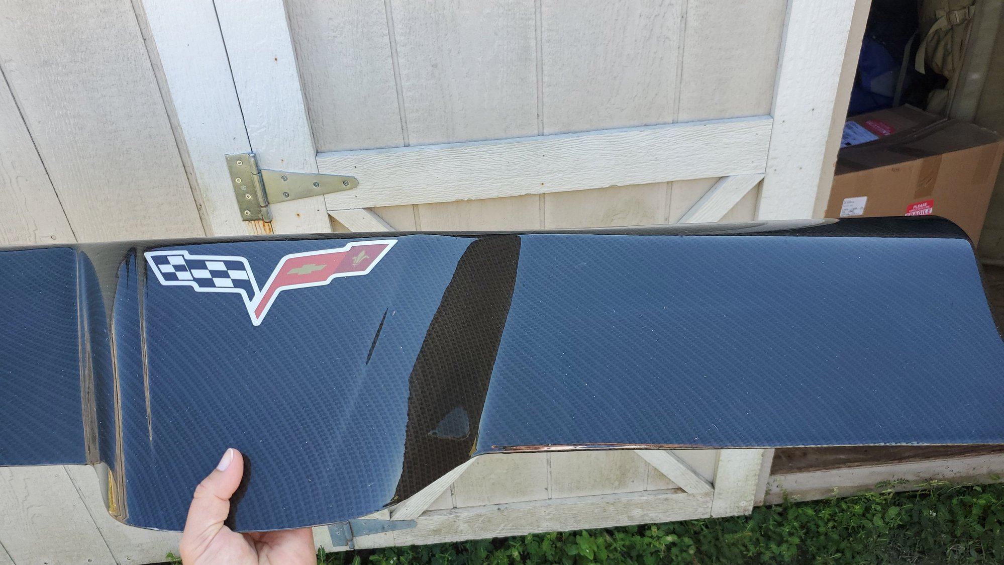 WTT (Want To Trade) C6 Carbon fiber center console for stock console