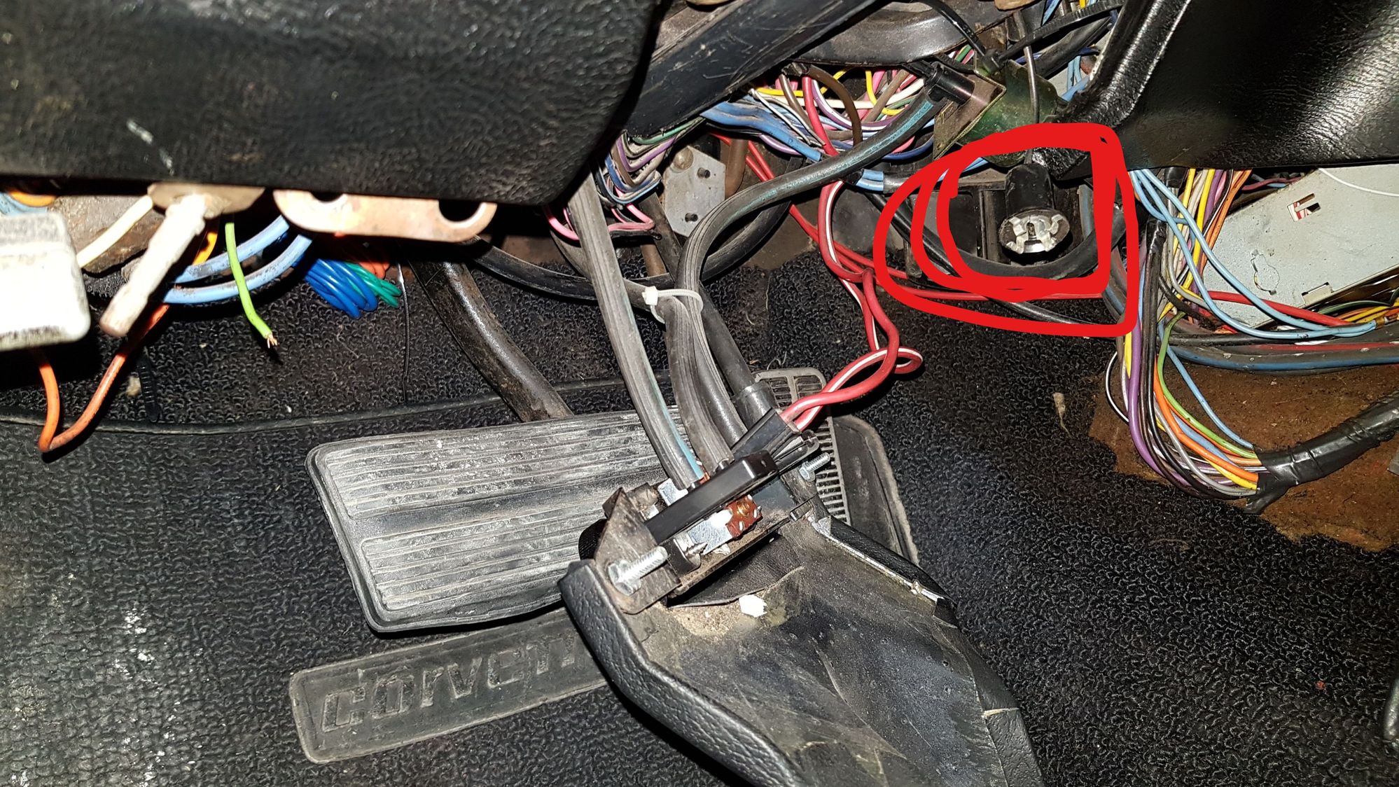 EVERYTHING NEED TO WORK Interior courtesy light CorvetteForum