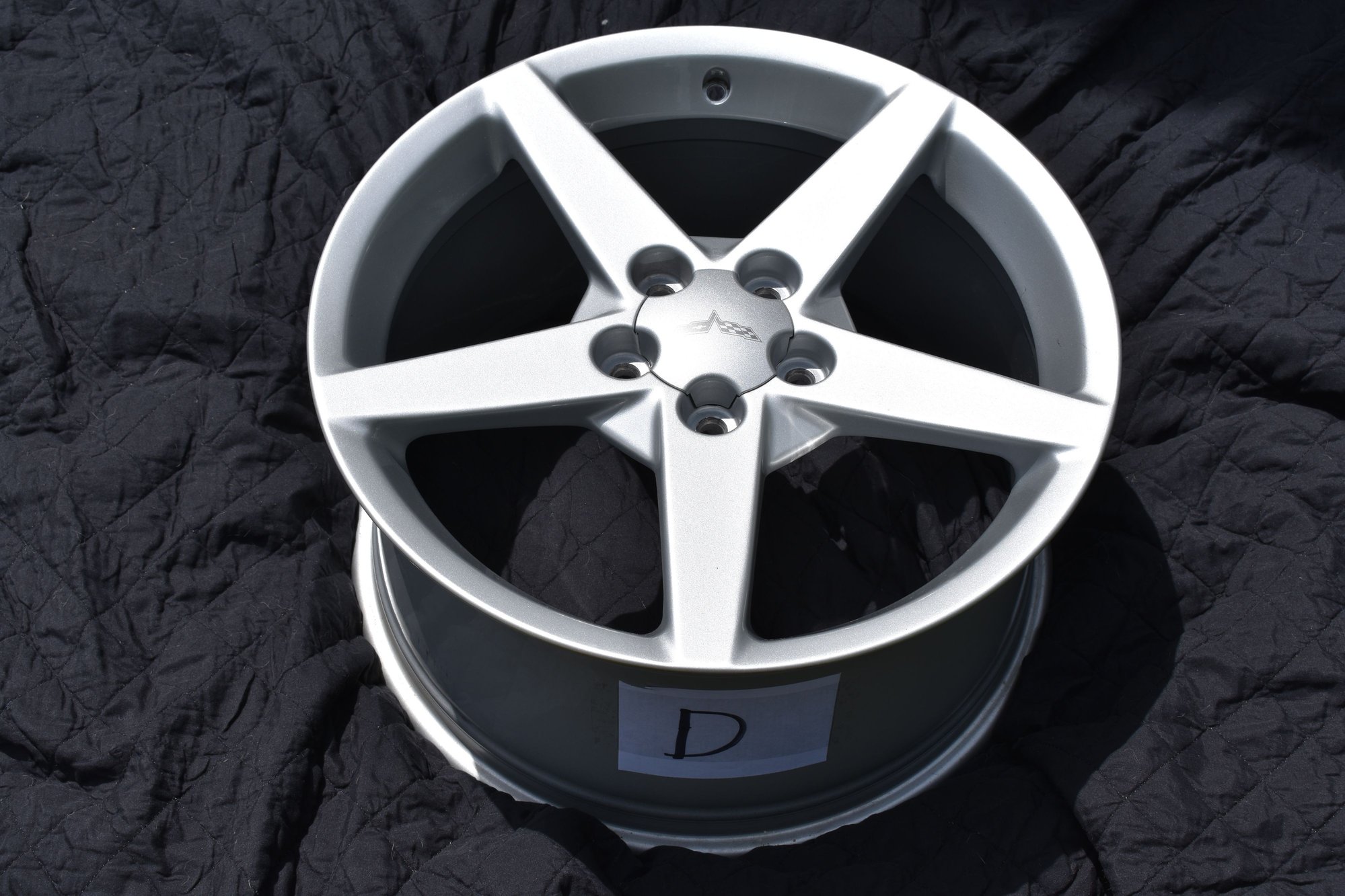 FS (For Sale) C6 OEM QX1 Rear Wheels--Excellent - CorvetteForum ...