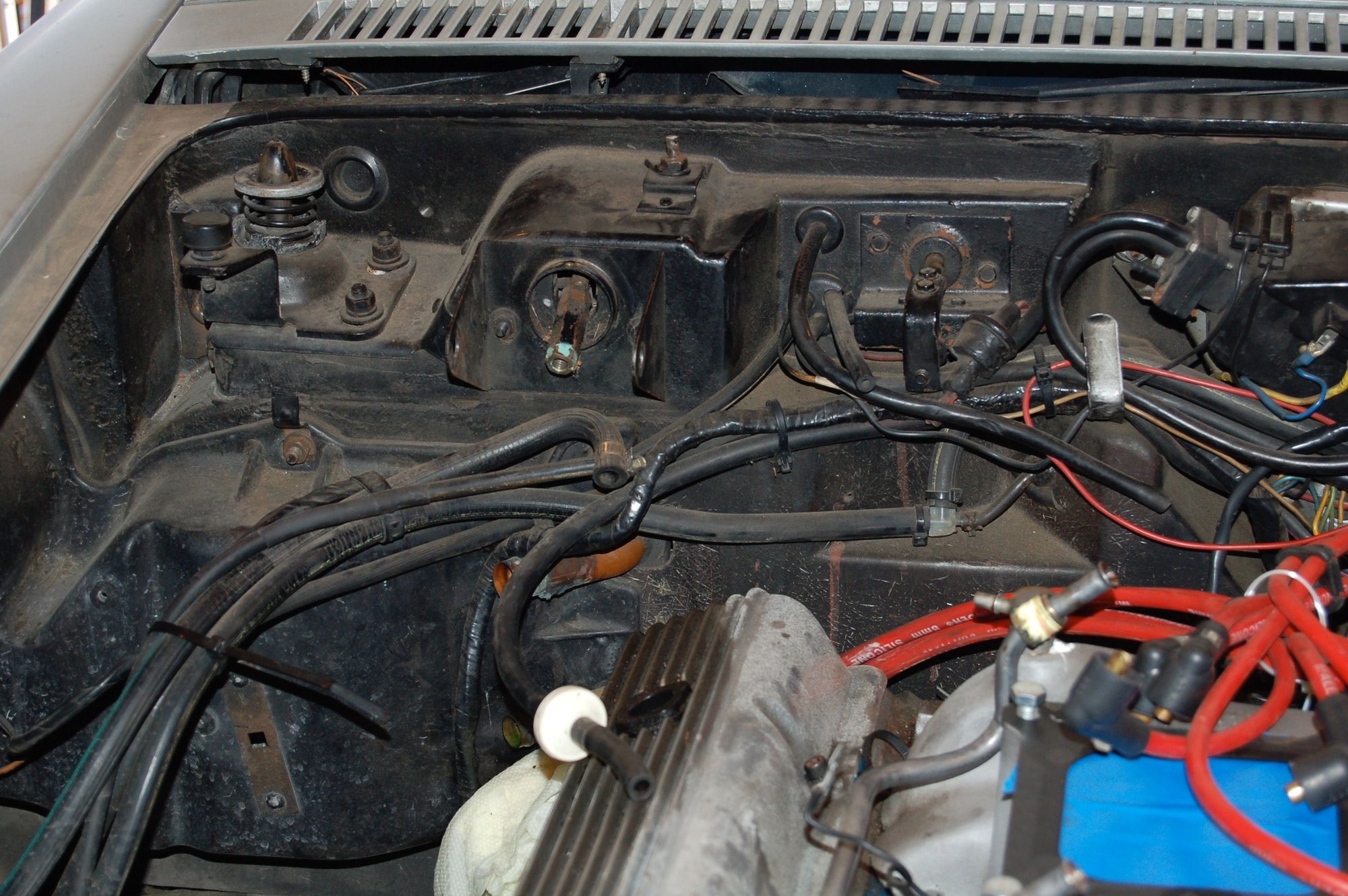 Hood alarm switch wiring CorvetteForum Chevrolet Corvette Forum Discussion