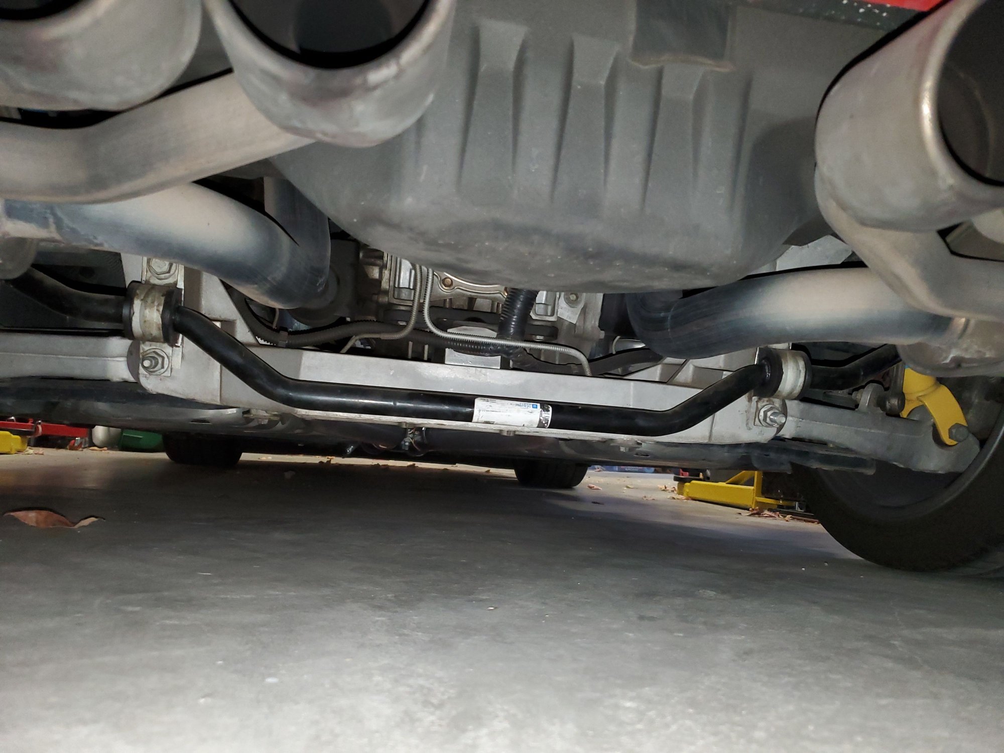 picture of rear sway bar, prefer C6 Z51 CorvetteForum Chevrolet
