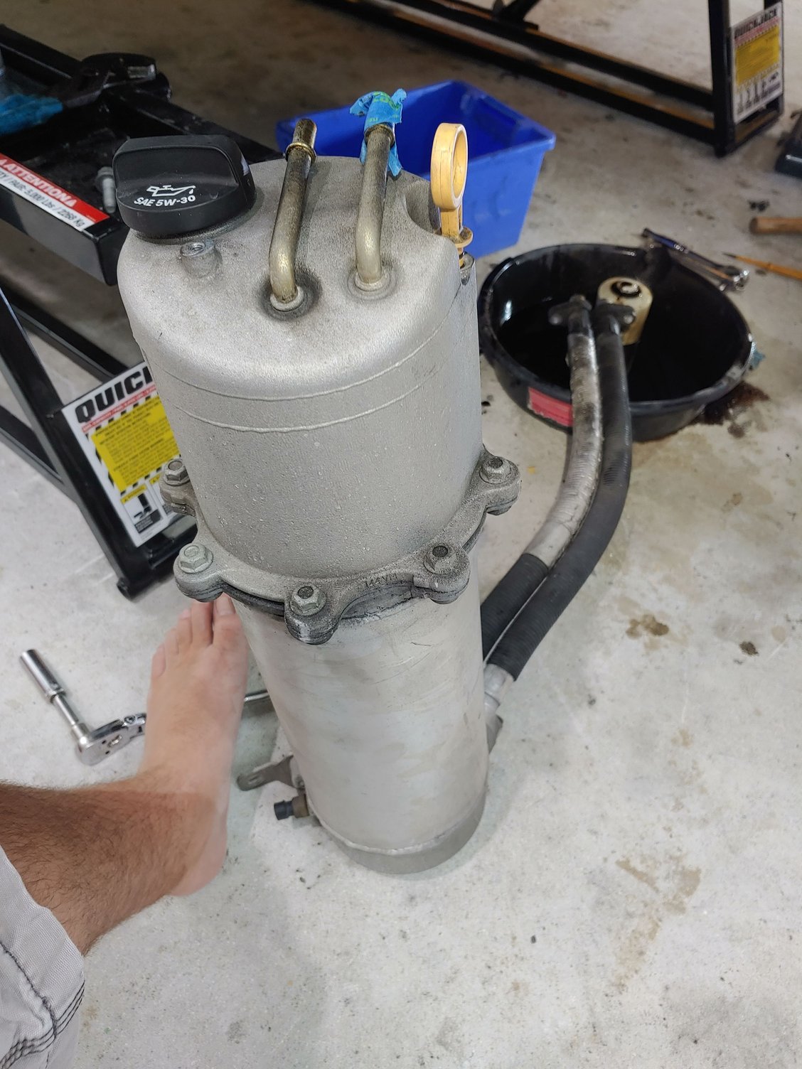 Z06 Removed Cylinder Heads from 08 Z06 What to clean? CorvetteForum