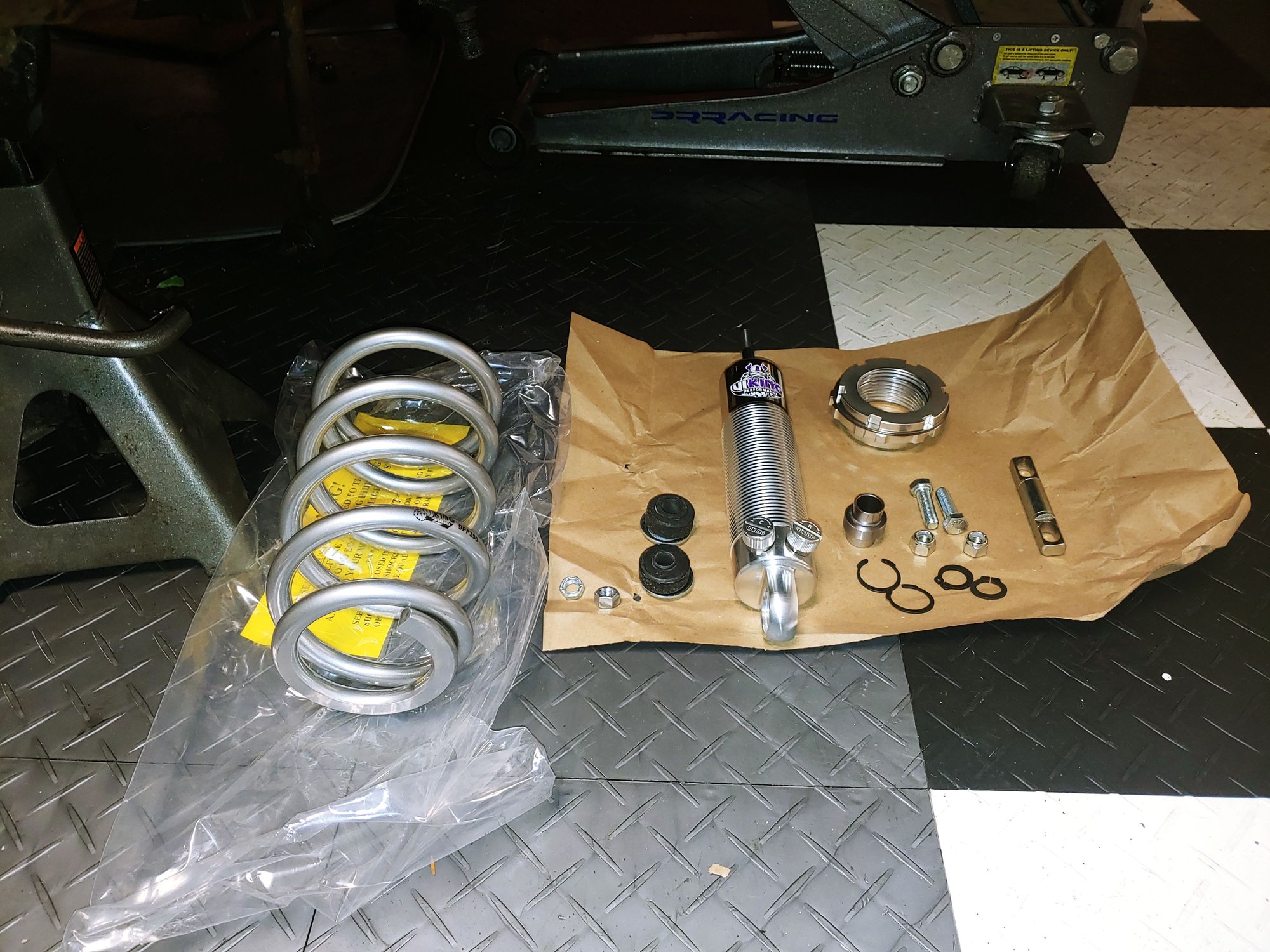C2 550 lb front springs and 420 lb rear... On a 327? - Page 3 ...