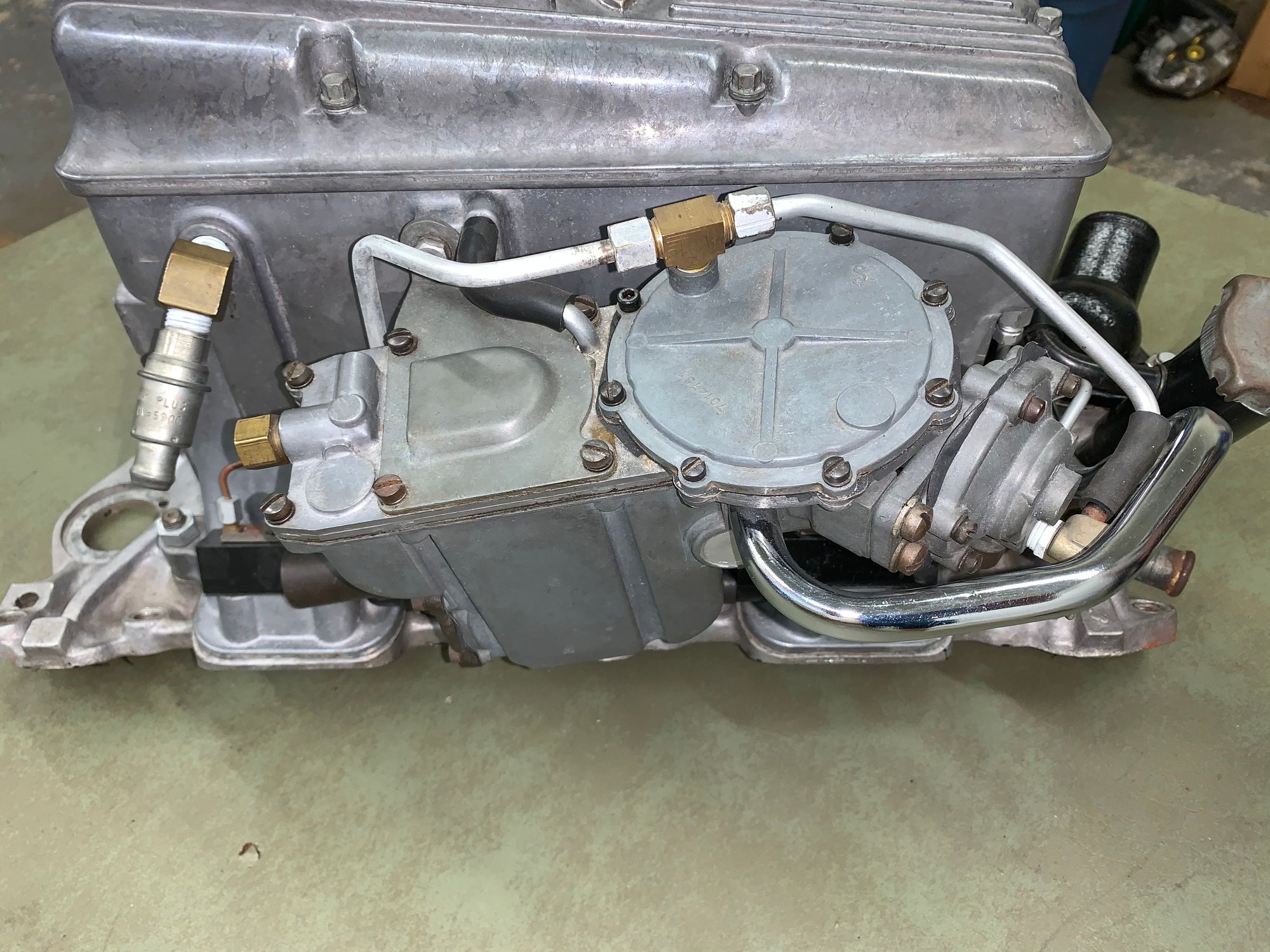 FS (For Sale) 1963 1964 Corvette Rochester Fuel Injection Unit 7017375