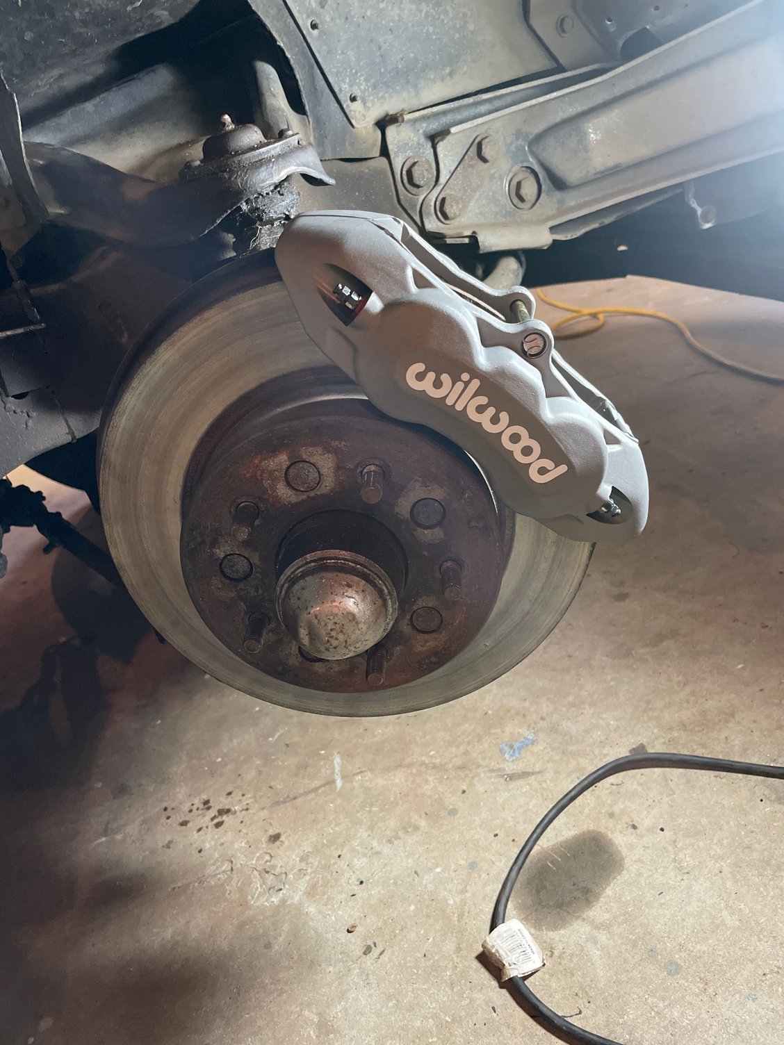 Done with leaking front calipers CorvetteForum Chevrolet Corvette