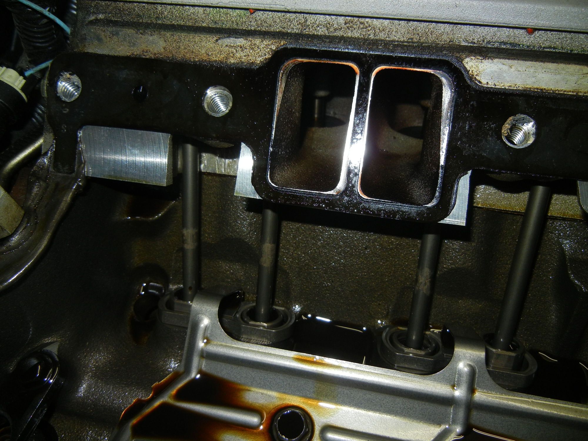 Fixing a leaking LT1 intake manifold gasket CorvetteForum Chevrolet