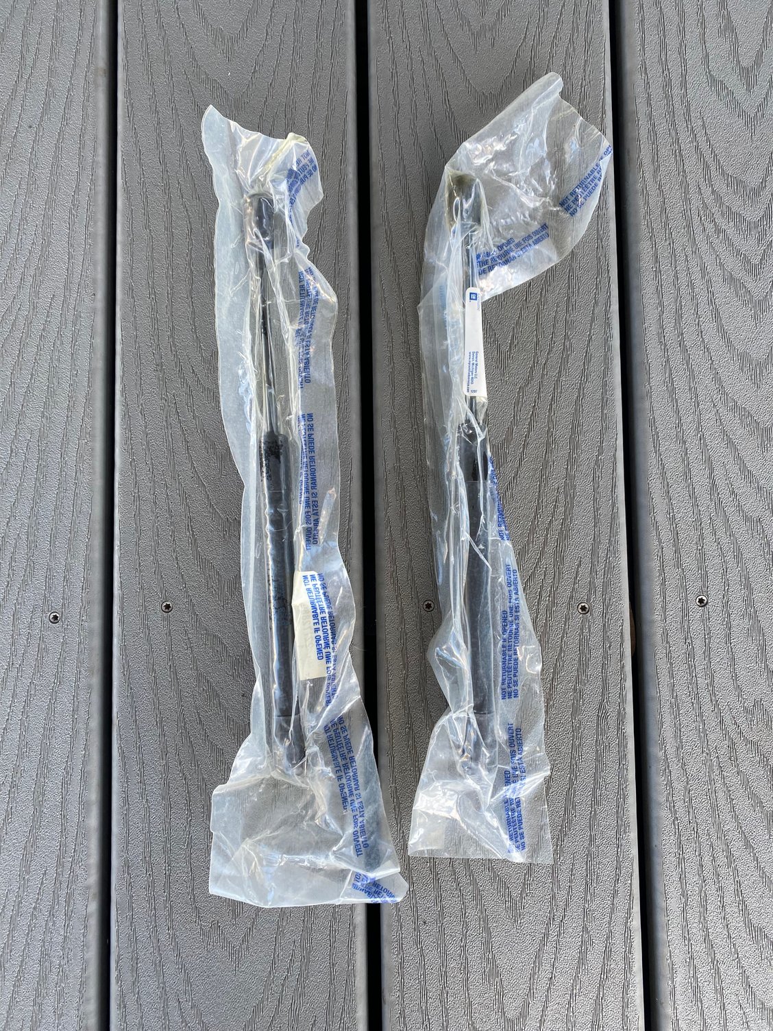 FS (For Sale) New OEM Trunk Struts 20 Shipped CorvetteForum